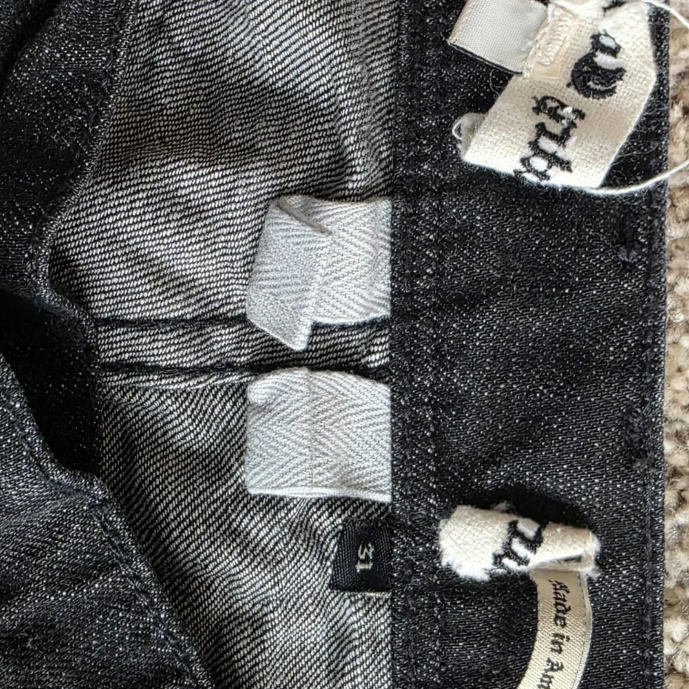 Men's Distressed JUICY COUTURE 31" Black Jeans - Picture 4 of 8